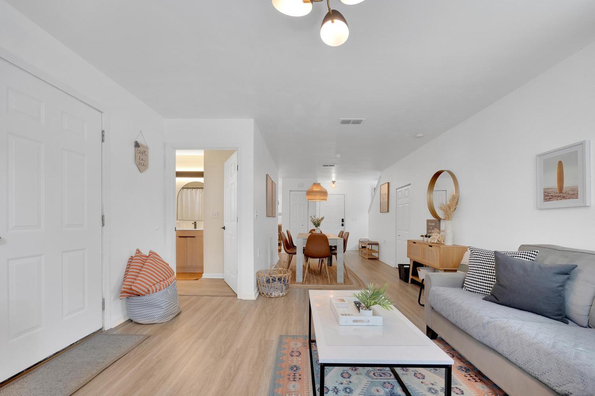 {Hidden Gem} Beach Home Blocks From Ocean +6 Bikes Jacksonville Beach Exterior photo